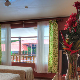 Hotel El Bambú Fachada